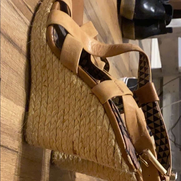 Wedges - Picture 3 of 6